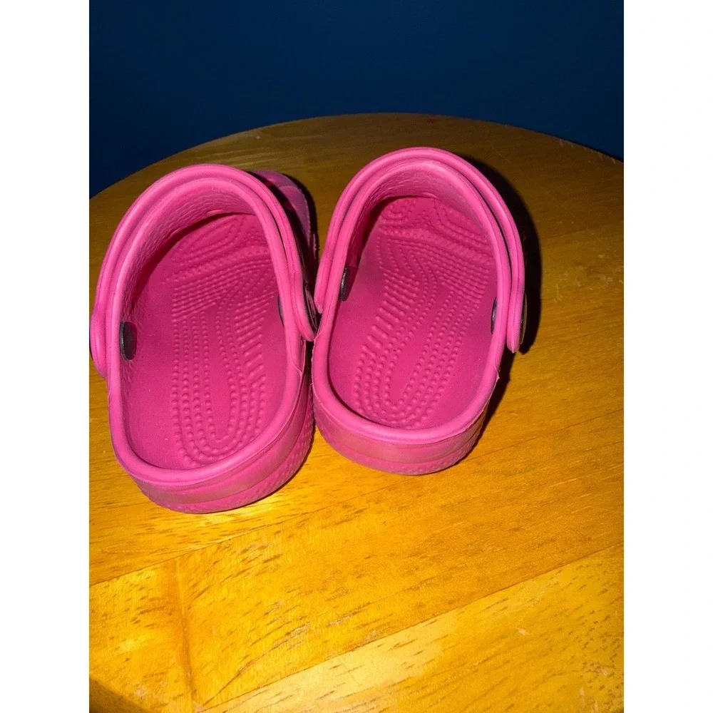 Crocs Toddler Classic Clogs Pink Slip On Water Shoes Size 4 5 C4 C5